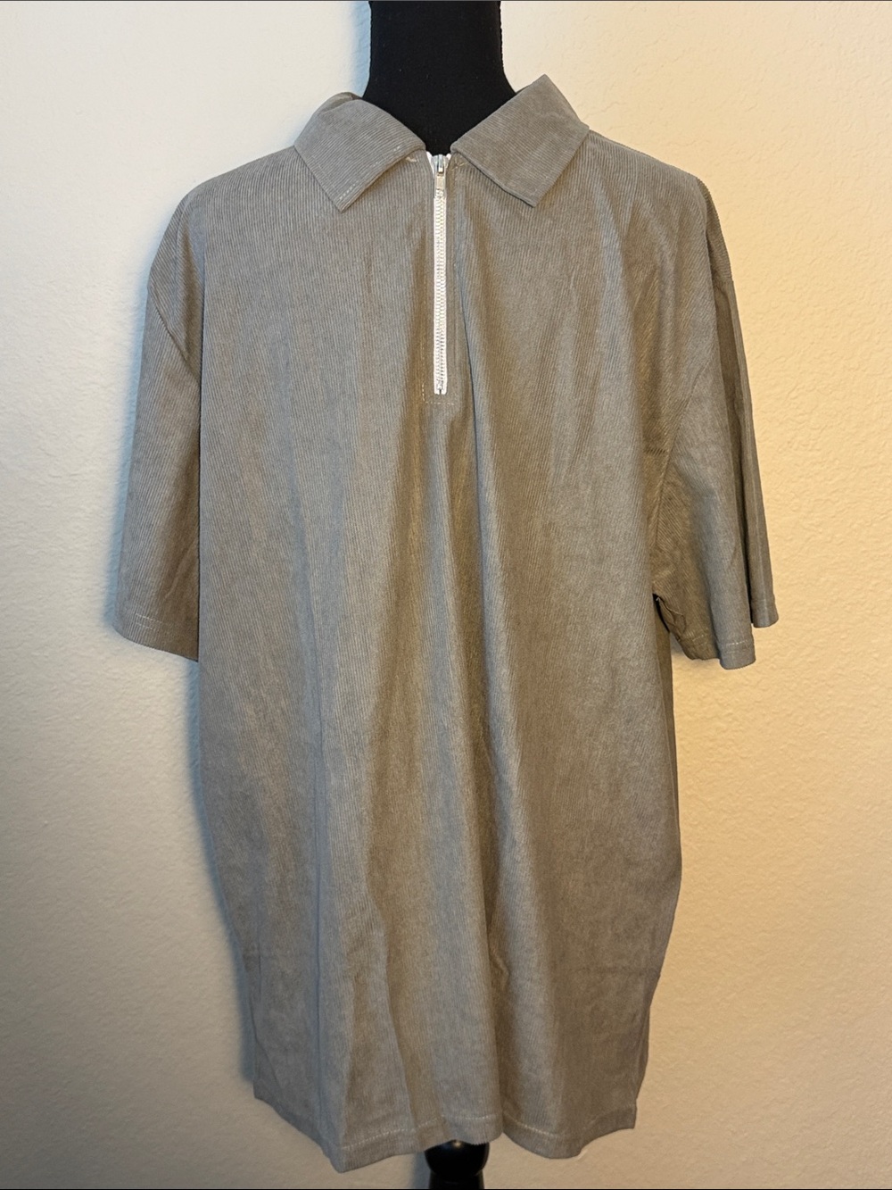 Men's Taupe Short-Sleeve Zip Polo XXL